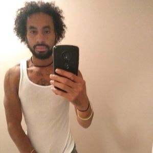 Meet your Posher, Derek